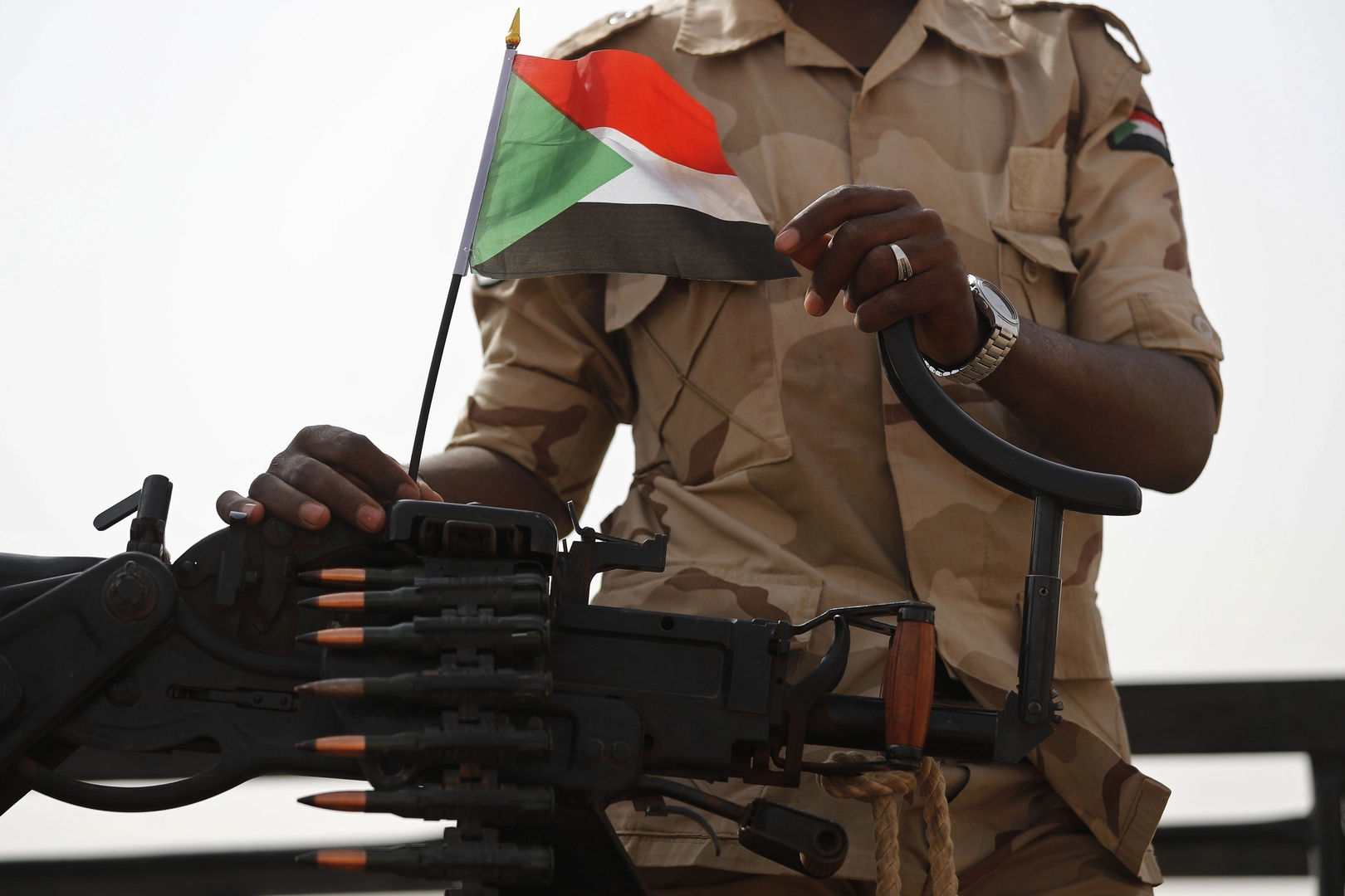 بسبب المعارك المسلحة.. اليابان تستعد لإجلاء رعاياها من السودان