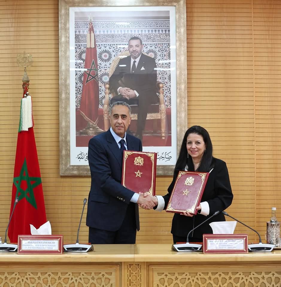 توقيع اتفاقية إطار لتعزيز الشراكة بين وزارة الانتقال الرقمي والمديرية العامة للأمن الوطني لتطوير الحكومة الإلكترونية وتعميم استخدام الهوية الرقمية