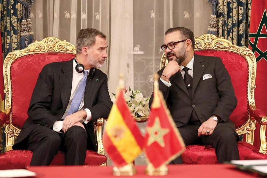 جلالة الملك يهنئ الملك فيليبي السادس بمناسبة تتويج إسبانيا بكأس العالم