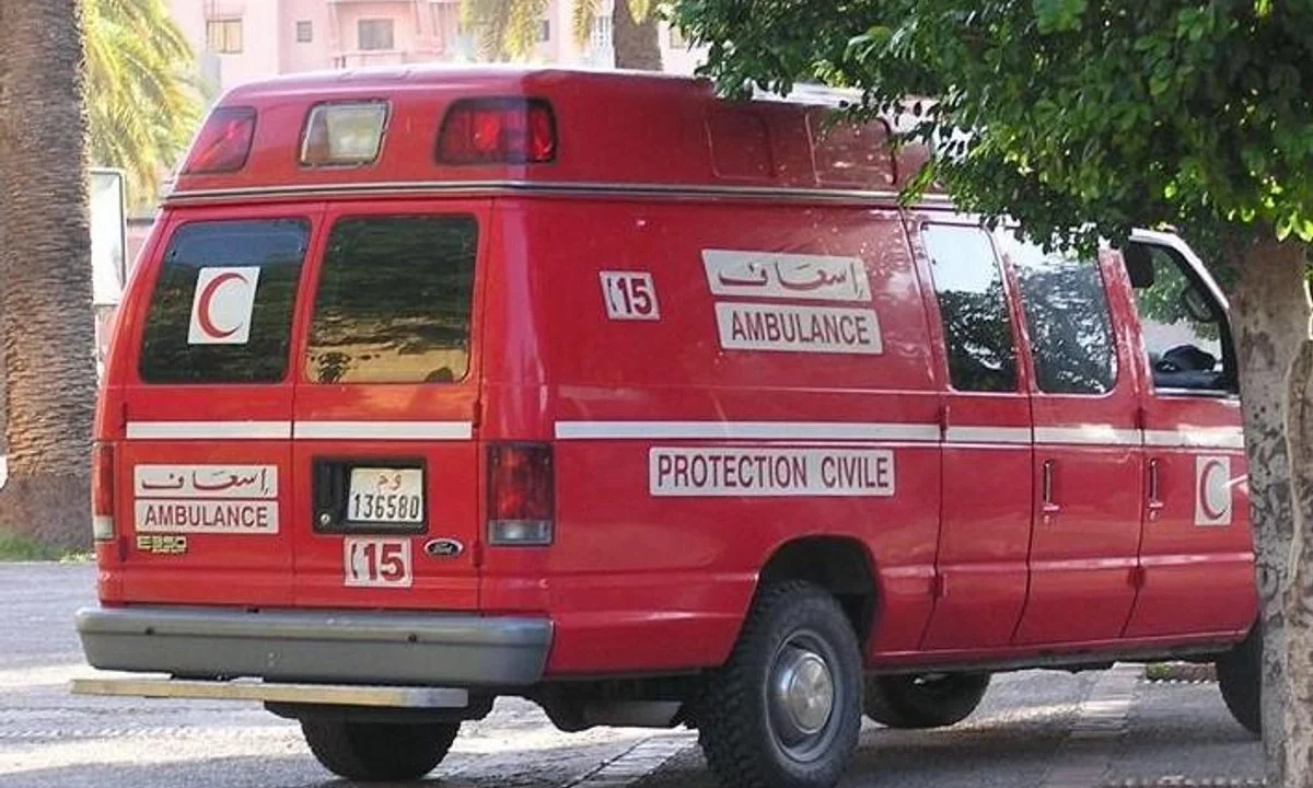 القنيطرة… طفلة تنقل  إلى المستشفى بعد سقوطها من نافذة شقة سكنية