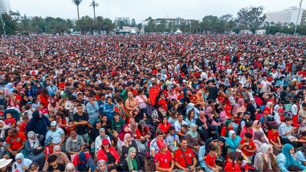 ولاية أمن أكادير تنجح في تأمين “فضاءات المشجعين” بحضور قياسي تجاوز 55 ألف متفرج خلال مباراة المغرب وكندا