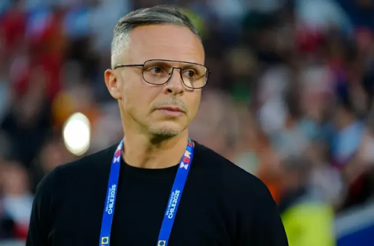 استمرار محمد وهبي مع المنتخب؟.. الجامعة تضع حدًا للتكهنات
