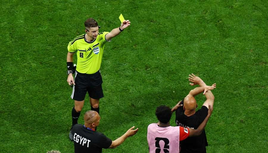 الاتحاد المصري يطالب باستبعاد الحكم الفرنسي لوتيكسييه من المونديال