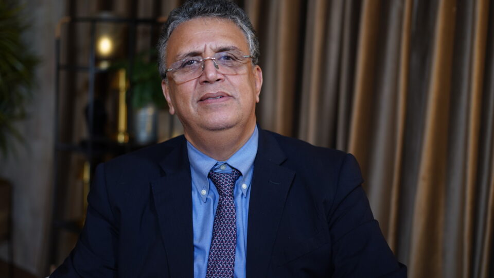 رئيس جماعة ووزير في آن واحد.. ماذا استفادت تارودانت من رئاسة عبد اللطيف وهبي؟