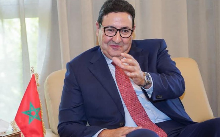 قيوح يجتاح معاقل خصومه بالمشاريع.. رؤساء في موقف حرج والساكنة والمنتخبون يلتفون حوله قبل معركة الانتخابات