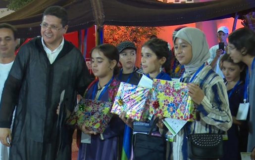 ابنة أكادير آسية موزونا تتربع على عرش «تيفيناغ» وطنياً وتنتزع المرتبة الأولى