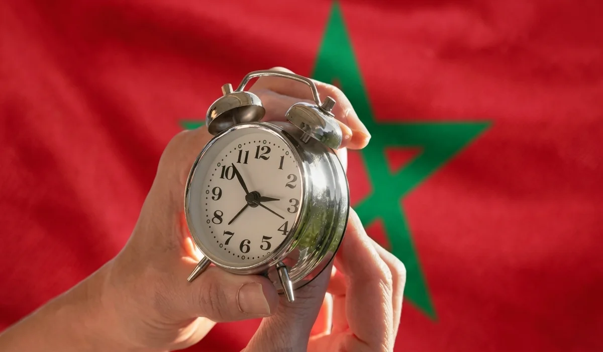 تذكير: نهاية التوقيت الصيفي بالمغرب.. موعد وتفاصيل العودة إلى الساعة القانونية