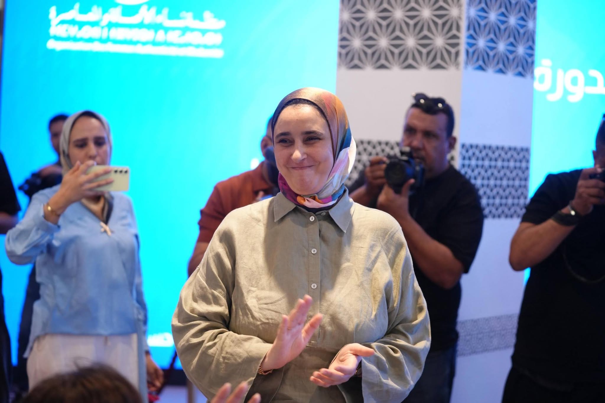 بدعم يتجاوز الإقليم.. الدكتورة حنان الماسي تقترب بثبات من كرسي وزارة الصحة