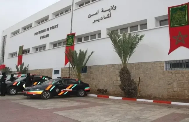 حقيقة السيارة السوداء بتارودانت.. ولاية أمن أكادير تكشف تفاصيل الحادث ويكشف حقائق واقعة “الشبكة الإجرامية”